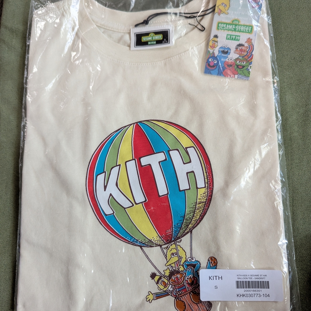 KITH Sesame Street Graphic Tee